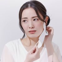 マスクをしなくなることで、隠れていた顔のすべてを見られることに抵抗がある